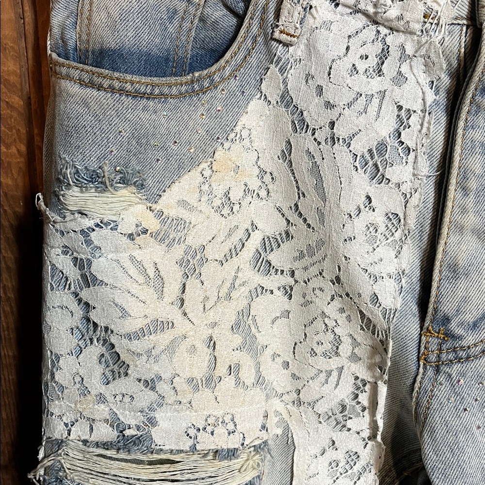 Stylish Patchwork Jeans - image 3